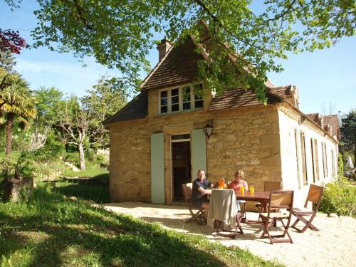 Peyzac-le-Moustier House | Cozy Cottage in Aquitaine with Private Swimming Pool