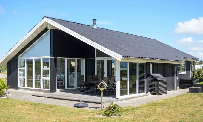 Brovst House | Cozy Cottage Retreat in Tranum-By Traum