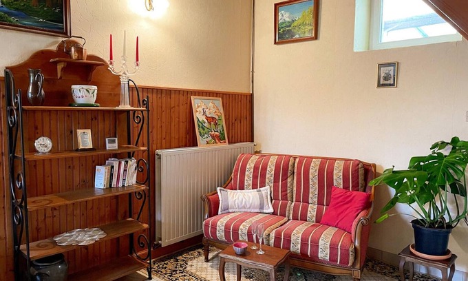 Pouille Cottage | Cozy cottage with sauna, near Loire castles