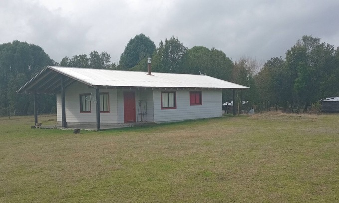 Pucon Cottage | Cozy country house in a quiet and secluded location