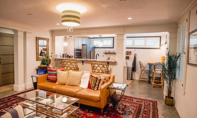 Cannonborough Elliotborough Apartment | Cozy English Basement Apartment w/Private Patio