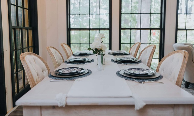 Central Elgin Other | Cozy English Farmhouse in the Woods