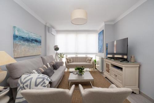 Figares Apartment | Cozy Familiar Retreat in the Centre of Granada