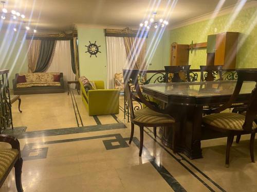 Al-Khalifa Apartment | Cozy family apartment three bedrooms in heart of Cairo