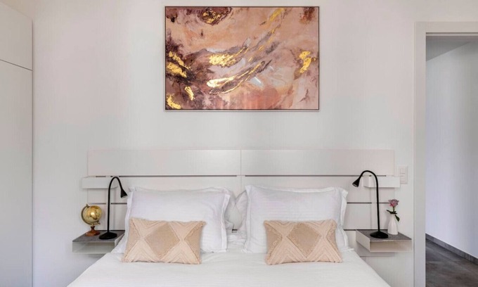 Lugano Apartment | Cozy family apartment with AC & free parking