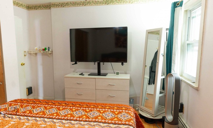 Fair Lawn House | Cozy Furnished Ranch!n
