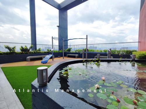Kuala Lumpur Apartment | Cozy Grand Apartment Sungai Besi KL, Walking Distance Nirvana & 15 Mins Driving Distance to Mid Valley