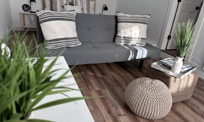 Sunset Apartment | Cozy Guest House in Fort Lauderdale: Escape to Serenity!