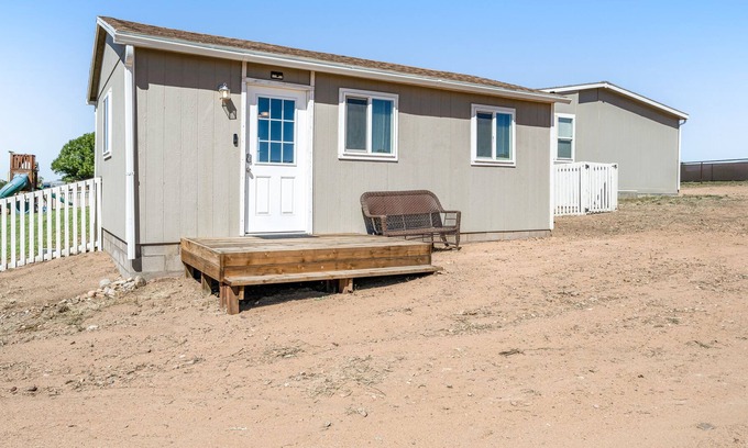 Prescott Valley Apartment | Cozy guest house with AC, WiFi, shared yard, playground, & amazing views