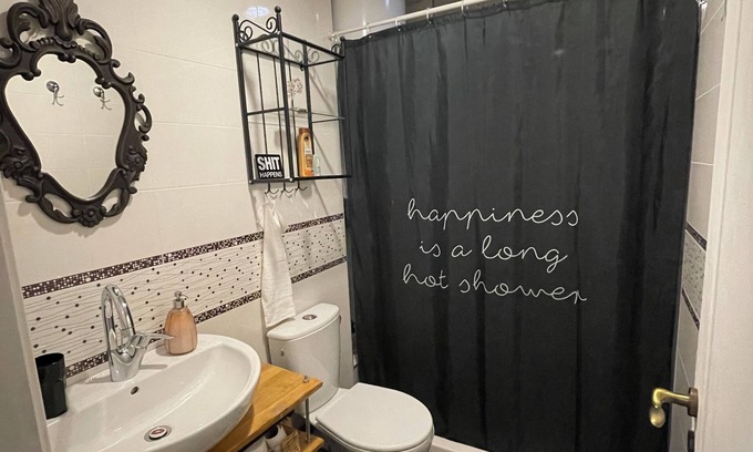 Vitosha District Apartment | Cozy Happy Dreamers place