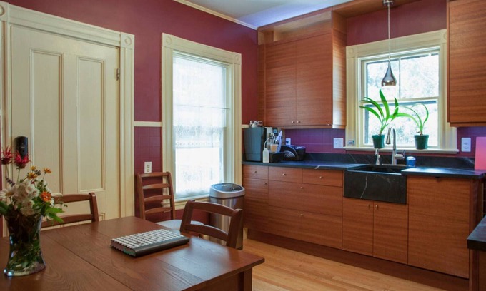 Neighborhood Nine House | Cozy Harvard/MIT Victorian