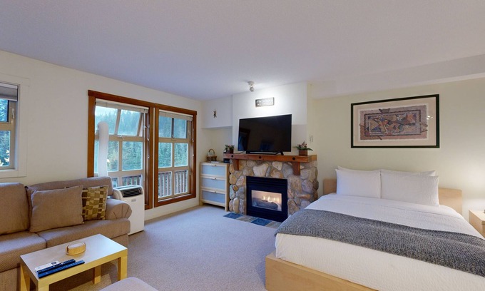 Sun Peaks Condo | Cozy haven in the heart of Sun Peaks Village