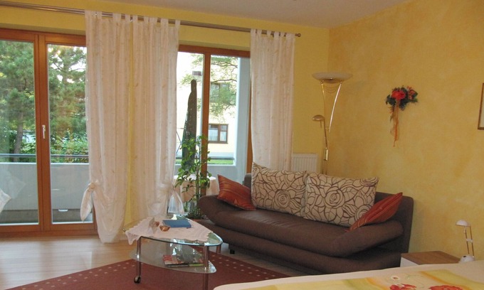 Bamberg Apartment | Cozy holiday apartment in a quiet location for 1-2 people, underground parking