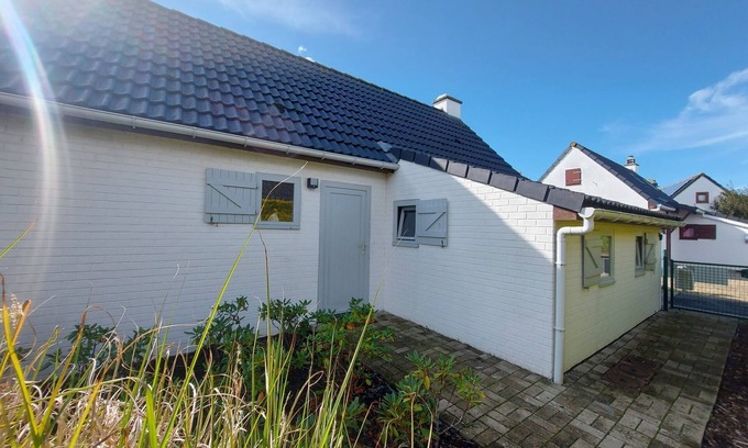 Nieuwpoort House | Cozy holiday home in Nieuwpoort with swimming pool