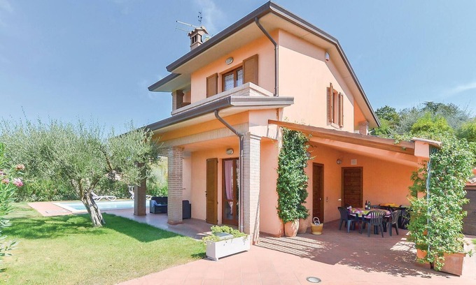 San Feliciano House | Cozy home in San Feliciano Sul T.PG