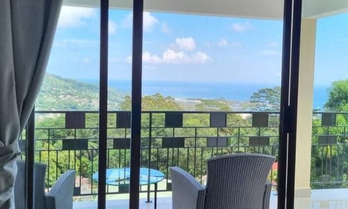 Mahe Island Apartment | Cozy home away from home