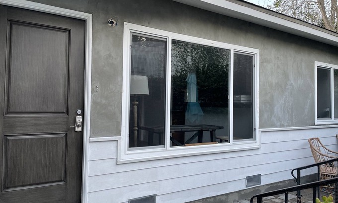 South Redondo House | Cozy Home Close to South Bay Beaches
