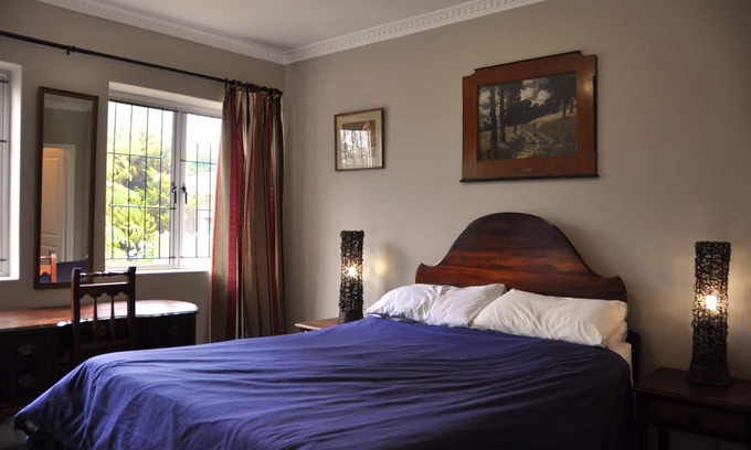 Eikenbosch House | Cozy Home | Free Parking + WIFI | Terrace BBQ & Mountain Views