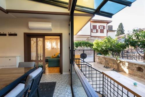 Kaleici Villa | Cozy Home in Oldtown Kaleici