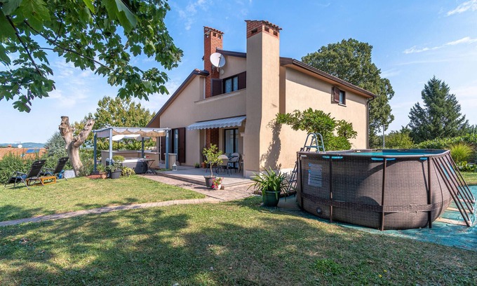 Pazin House | Cozy home in Pazin with jacuzzi