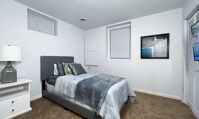 Thomas - Dale House | Cozy home in Saint Paul.