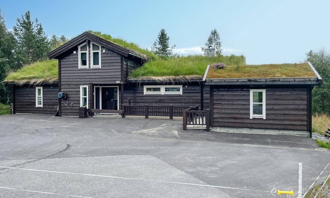 Stryn House | Cozy home in Stryn with sauna