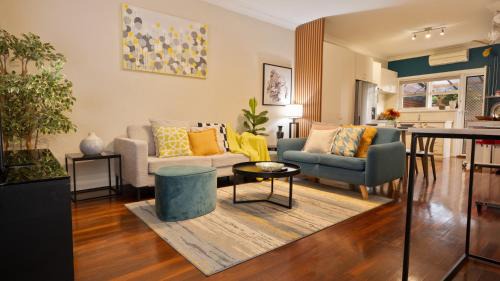 Ardross House | Cozy home near Swan River-10 mins to Perth City