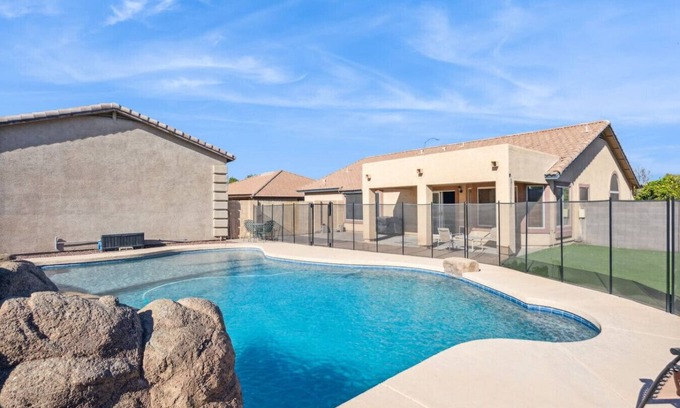 Mesa House | Cozy Home with Pool + Water Slide + Safety Gate!