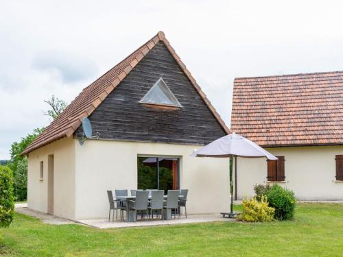 Lacapelle-Marival House | Cozy Home with Scenic Views