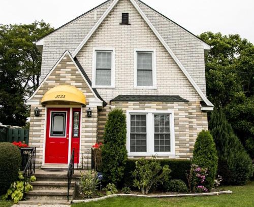 Niagara Falls Bed & Breakfast | Cozy House B&B