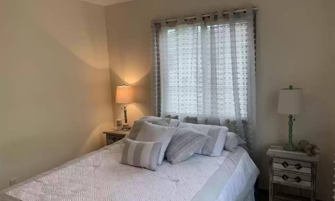 Lake City House | Cozy house close to town and the beach