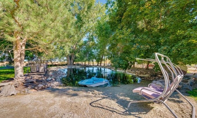 Caldwell Apartment | Cozy Idaho Retreat w/Grill & Fire Pit!