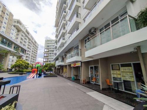 Cimahi Apartment | Cozy Industrial Designed 2BR at Gateway Pasteur Apartment By Travelio