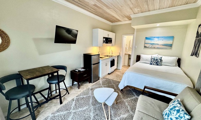 Estate Enighed Apartment | Cozy Island Studio-5 Mins to Cruz Bay & Beaches