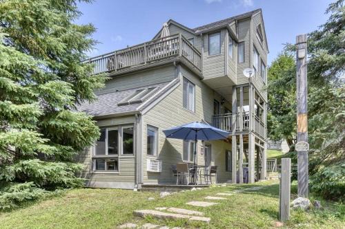 Mont-Tremblant Apartment | Cozy Lodge on the Mont Tremblant Ski Mountain