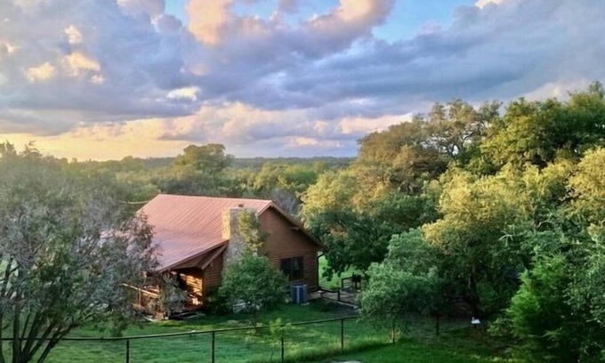 Fischer Cabin | Cozy Log Cabin w/Fireplace, Grill, & Wildlife Views
