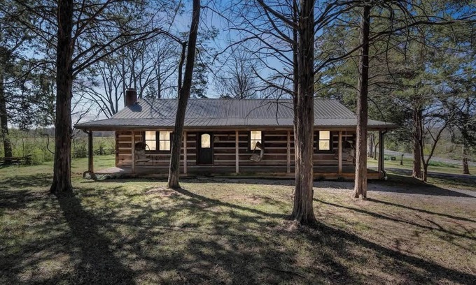 Murfreesboro House | Cozy Lux Cabin With Game Room
