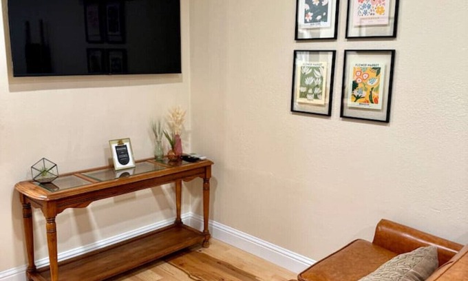 Chico House | Cozy Magnolia Studio Near Downtown