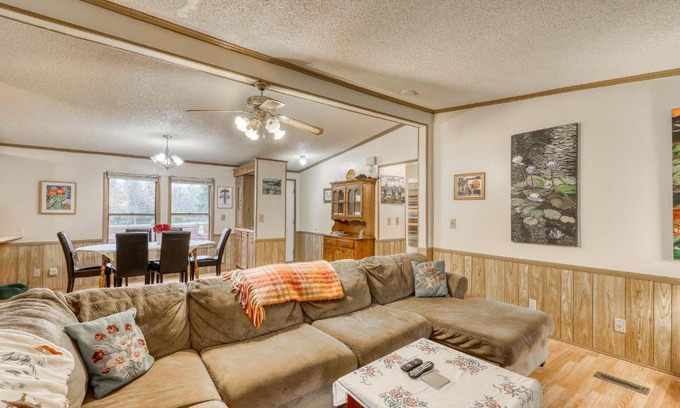 Morrisville House | Cozy Maple Grove