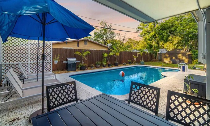 Boulevard Heights Apartment | Cozy Miami Family Vacation Home with Private Pool