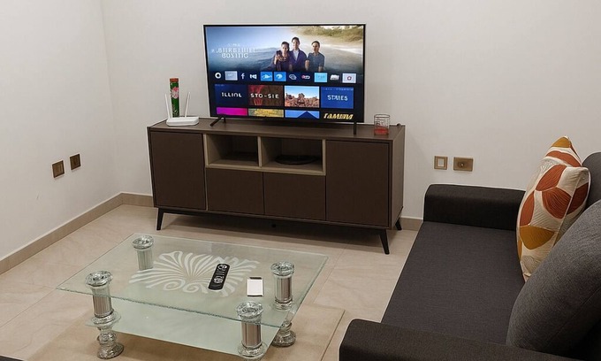 Cocody Apartment | Cozy Modern 1BR & Balcony & AC