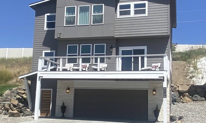 Spokane Valley House | Cozy Modern Design. Bright and Cheerful. At Riverside Plante’s Ferry Park.