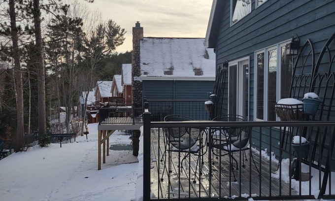 Biwabik Villa | Cozy Modern Lake front Villa at Giants Ridge Ski Resort