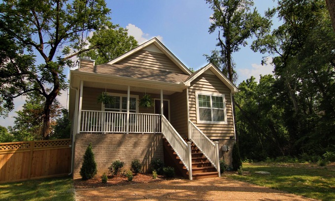 Nashville House | Cozy, Modern, Safe, Quiet Neighborhood, Minutes From Nashville's Top Attractions