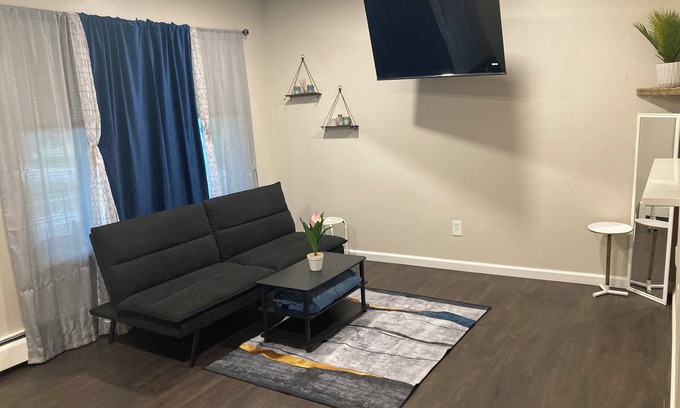 Ferndale Apartment | Cozy Moments of Zen at your getaway home