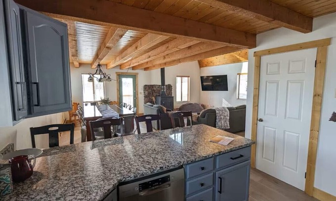 Star Valley Ranch Cabin | Cozy Mountain Getaway, with golf, and tons of hiking/snowmobiling trails