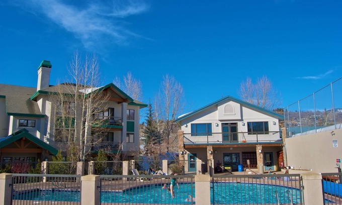 Steamboat Springs Condo | Cozy Mountain Retreat W/Hot Tub, Pool, Open Floor Plan, & Easy Hike/Bike In & Out Access to Trails!