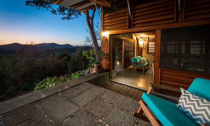 San Juan del Sur Villa | Cozy, ocean view villa set in the jungle canopy in SJDS