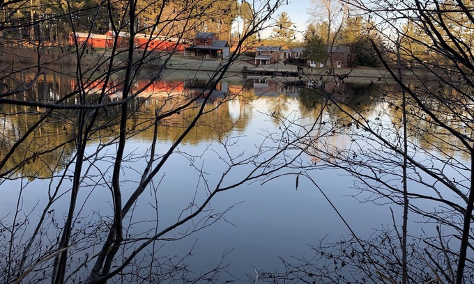 Huddleston House | Cozy one bedroom home on 50 private acres with a 4 acre, stocked pond.