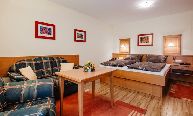 Wurding Apartment | Cozy one-room apartment with balcony